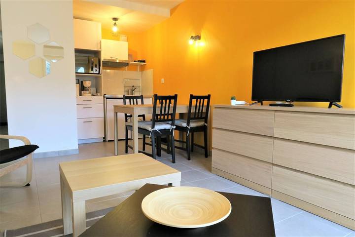 Ferienwohnung für 4 Personen, mit Balkon in Perros-Guirec - 2