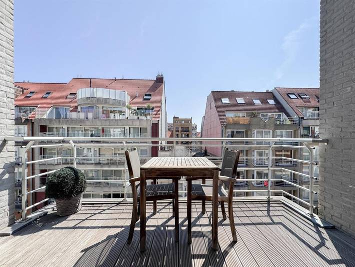 Ganze Wohnung, Geräumige Maisonette-Wohnung im Zentrum von Knokke in Knokke, Knokke-Heist