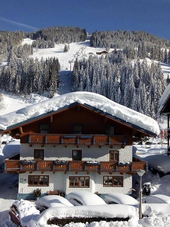 BnB für 2 Personen, mit Balkon und Garten sowie Ausblick in Kleinarl