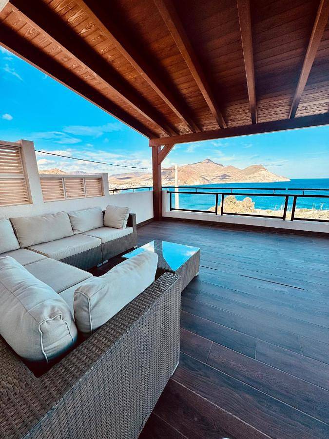 Vacation rental for 4 people, with Balcony and Terrace as well as Pool and View in San José (Almeria)