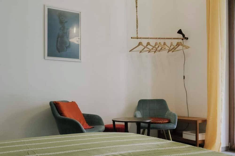 Entire apartment, Modern apartment in the center of Herculaneum. It is 6 min walk from the excavations. in Ercolano, Vesuvio National Park