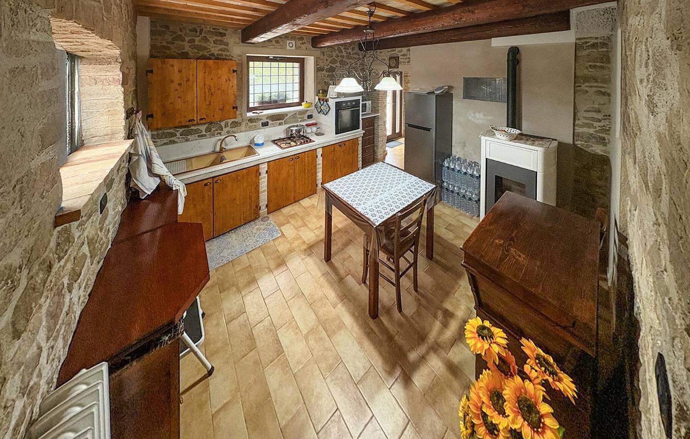 Vakantiehuis voor 8 personen met terras in Cingoli, Provincie Macerata