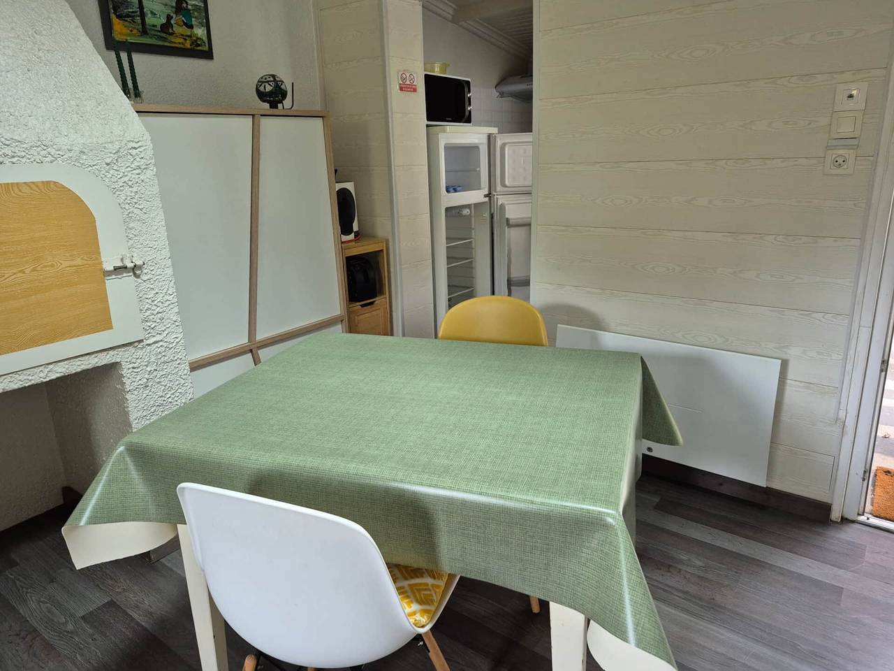 Le Clos des Pradals - Gîte La Treille : vue montagne, terrasse privée et Wi-Fi in Banat, Tarascon-sur-Ariège