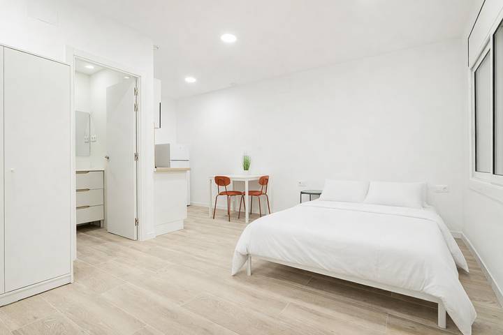 Gîte pour 2 personnes, avec terrasse dans San Martin Sarroca - 2