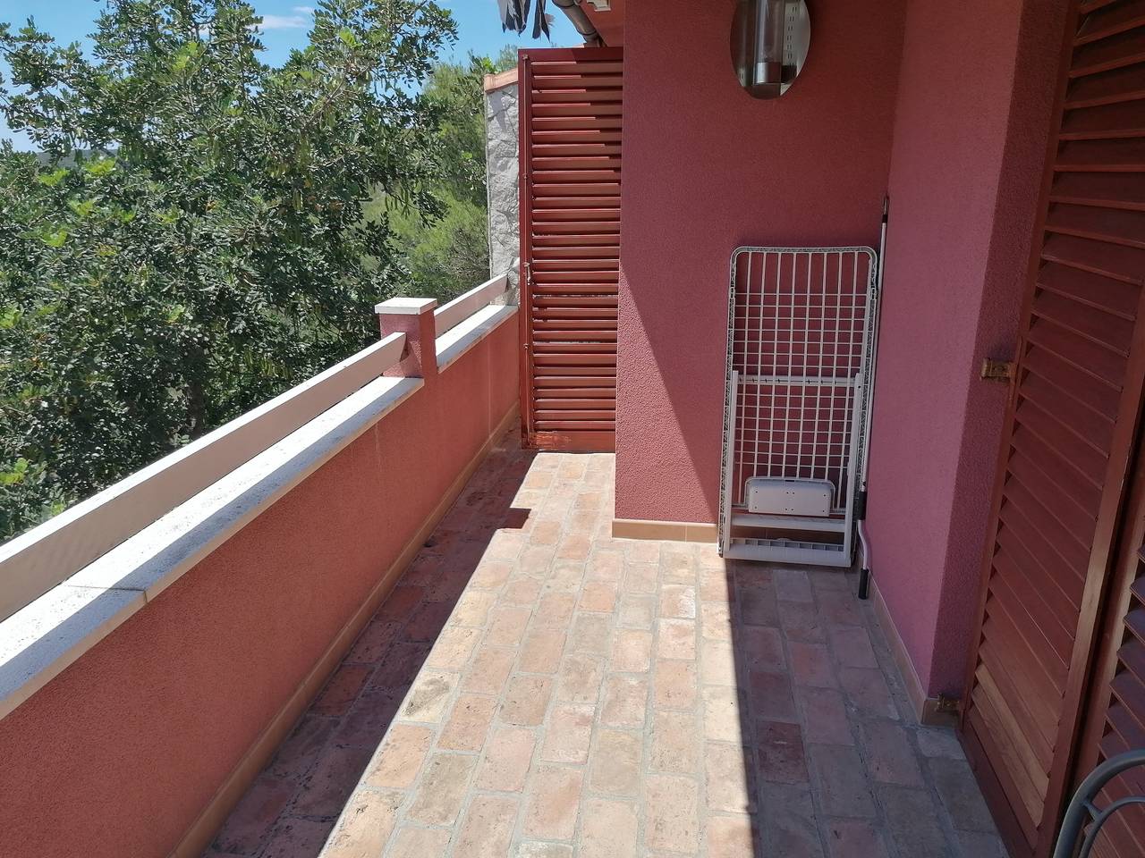 Ganze Wohnung, 2-Zimmer-Ferienwohnung mit Balkon und Meerblick Loviste, Peljesac -c in Dubrovnik-Neretva