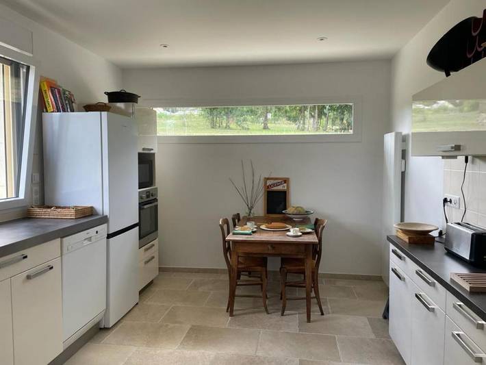 Location de vacances pour 8 personnes, avec jardin à Continvoir - 3