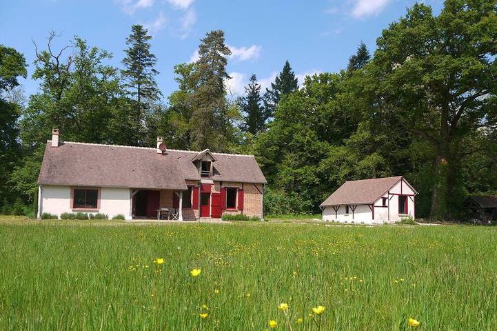Location de vacances pour 10 personnes, avec Jardin à Selles-Saint-Denis