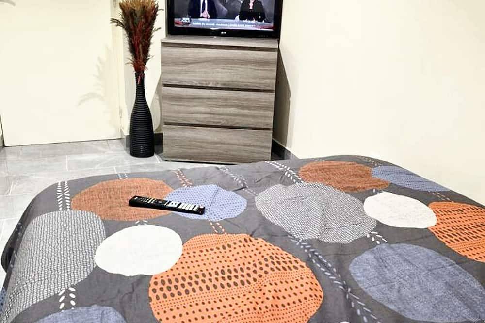 Entire apartment, Homerez - Studio, Noisy-le-Sec in Noisy-le-Sec, Seine-Saint-Denis