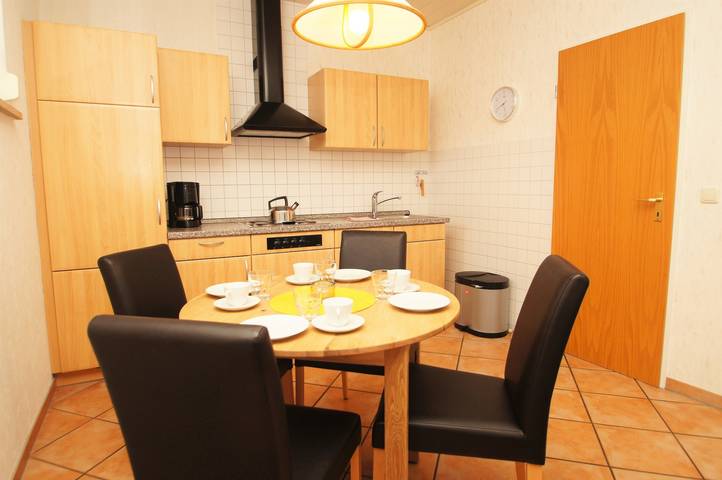 "Haus Stefanie" Bungalow -1- in Dahme, Ostholstein