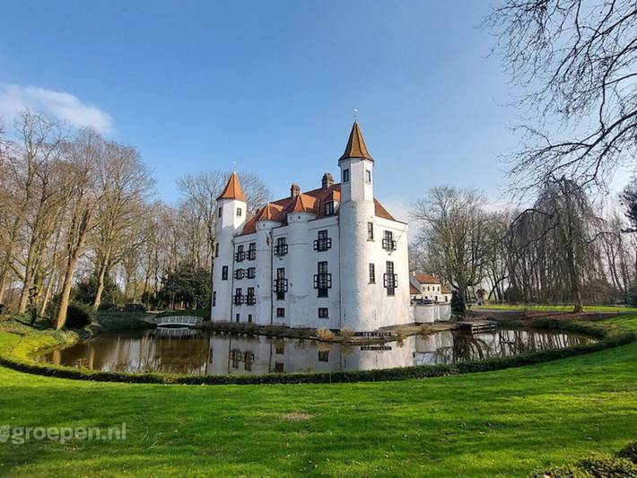 Ferienhaus für 24 Personen, mit Terrasse und Sauna sowie Garten