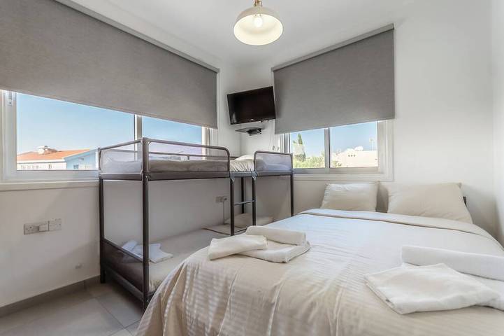 Black Swan Villa – Elegant 2-Bedroom Beach House in Pervolia in Larnaca, District de Larnaca