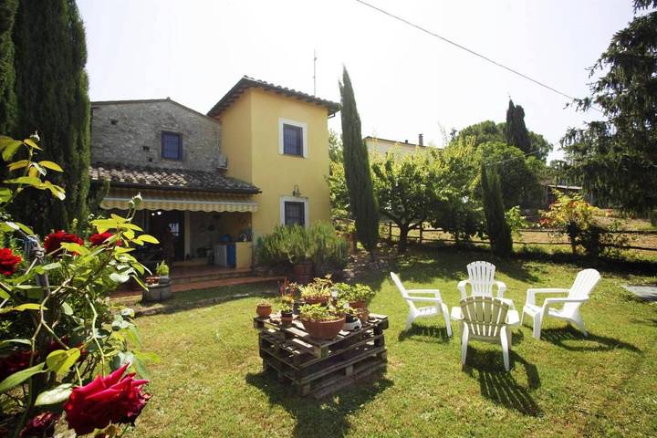 Cottage pour 5 personnes, avec vue et jardin, adapté aux familles à Calvi dell'Umbria