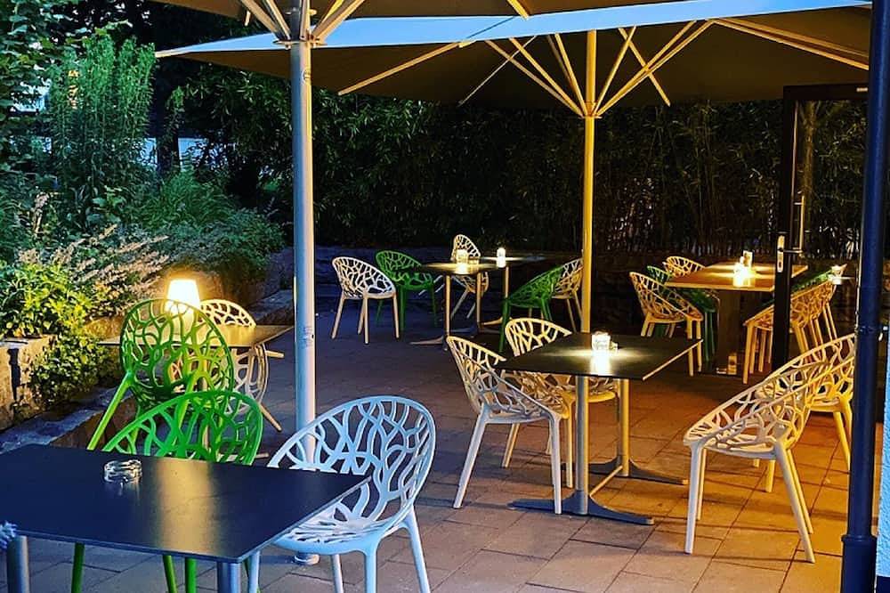 Ganze Wohnung, Condo Iii - modernes Appartement für bis zu 4 Personen in Zirndorf, Franken