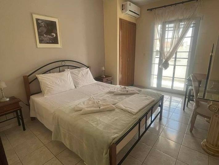 Ferienwohnung für 5 Personen, mit Balkon und Terrasse sowie Garten