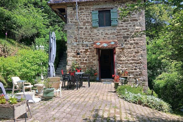 Gîte pour 2 personnes dans Deux-Grosnes