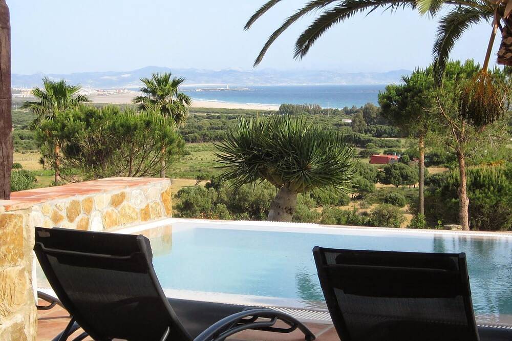 Luxus, abgelegene Villa Tarifa - 800 m vom Strand entfernt - atemberaubende Aussicht in Valdevaqueros, Tarifa