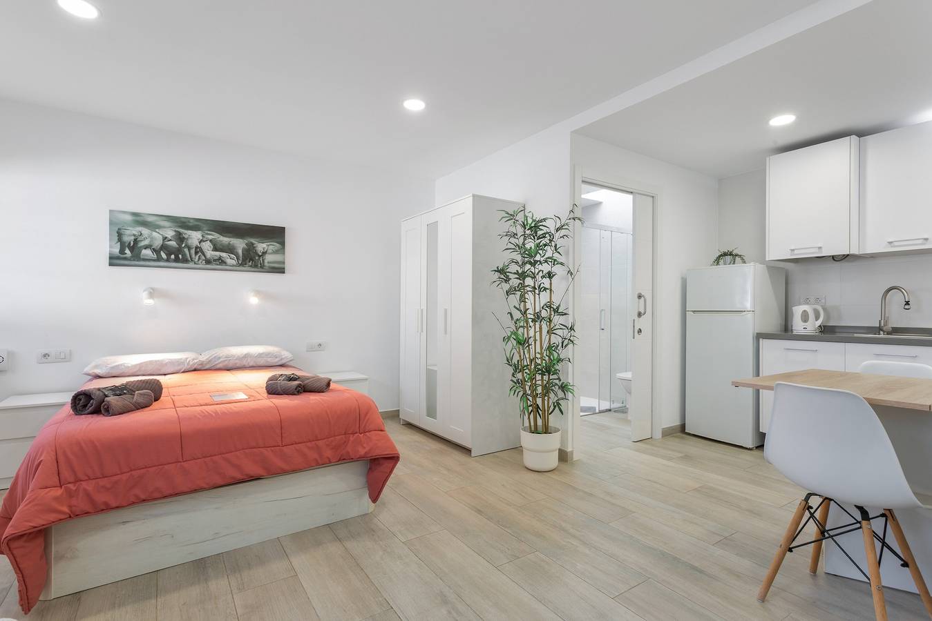 Vakantieappartement 'Calma Mar' met Uitzicht op de Bergen, Wi-Fi en Airconditioning, foto 9