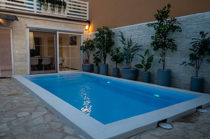 Ferienhaus für 8 Personen, mit Garten und Balkon - 1