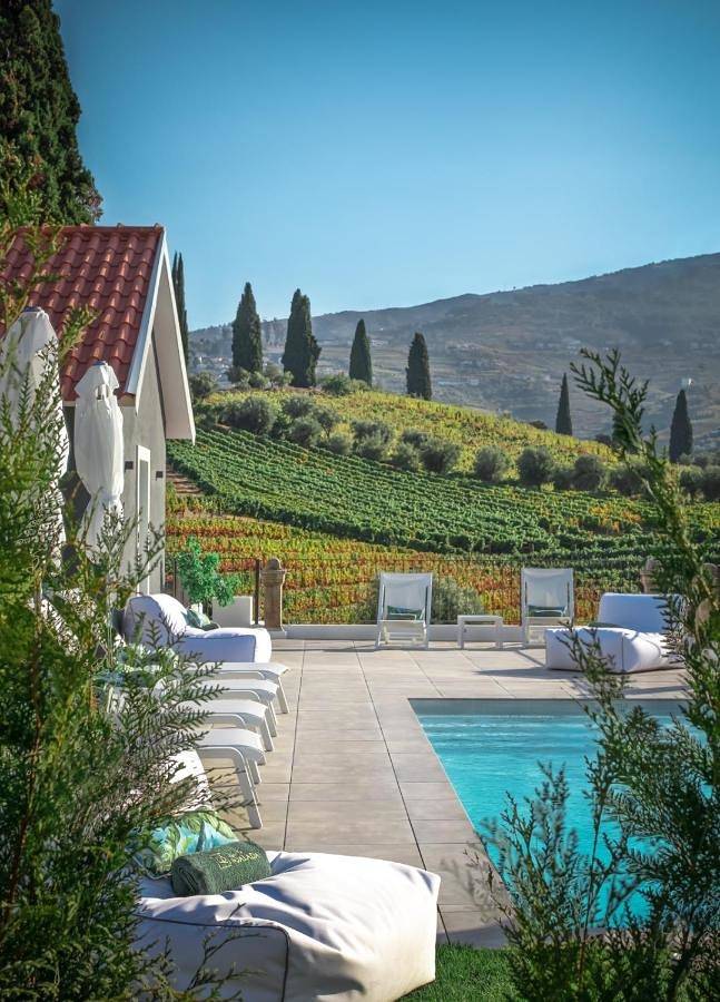 Aluguel de quarto para 2 pessoas, com Varanda e Terraço e ainda Jardim and Piscina em Município de Lamego