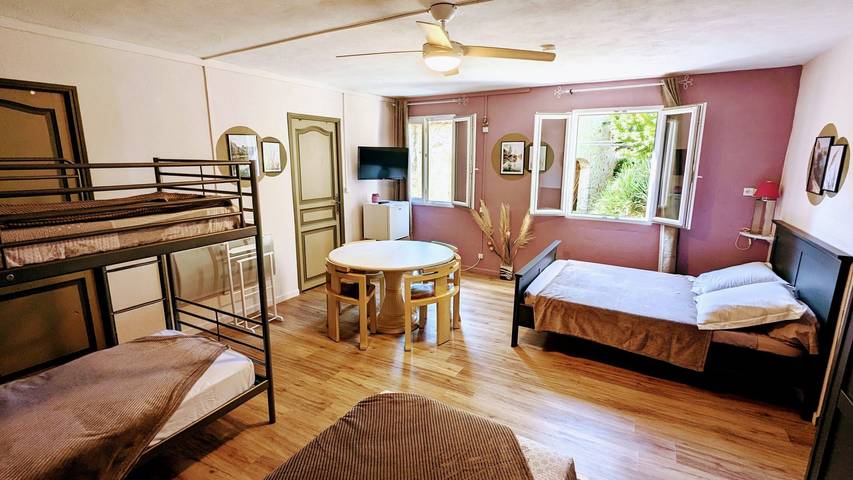 Chambre d’hôte pour 5 personnes, avec piscine et jardin, animaux acceptés dans la Drôme - 3