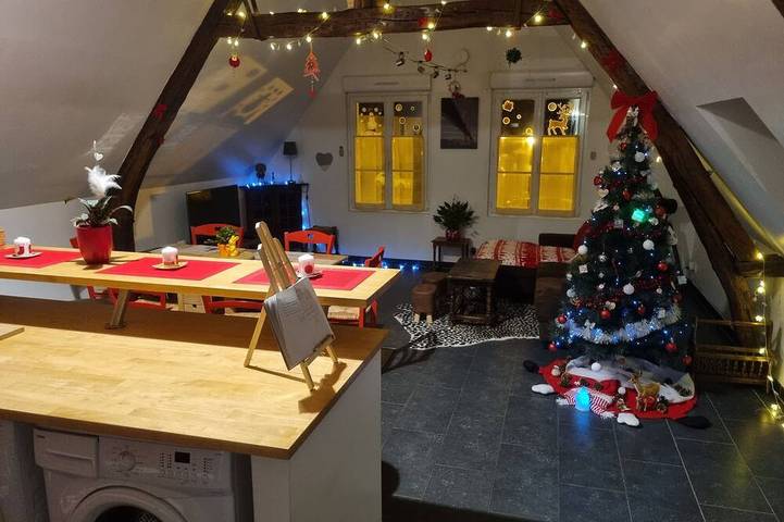 Gîte pour 8 personnes, avec jacuzzi et balcon à Trosly-Breuil