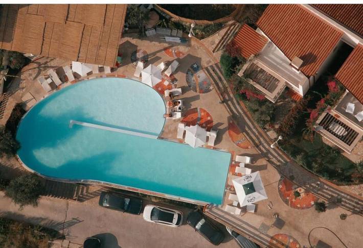 Appartement de vacances pour 5 personnes, avec piscine ainsi que balcon et vue