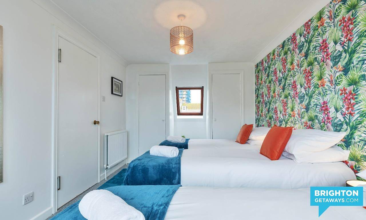 Seabright Townhouse | By My Getaways | Parking in Brighton, Sussex