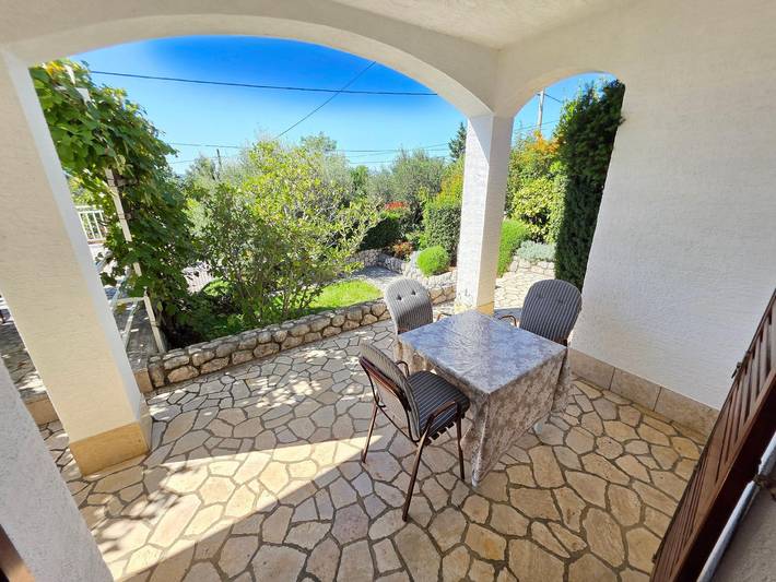 Ferienwohnung für 3 Personen, mit Terrasse in Dramalj