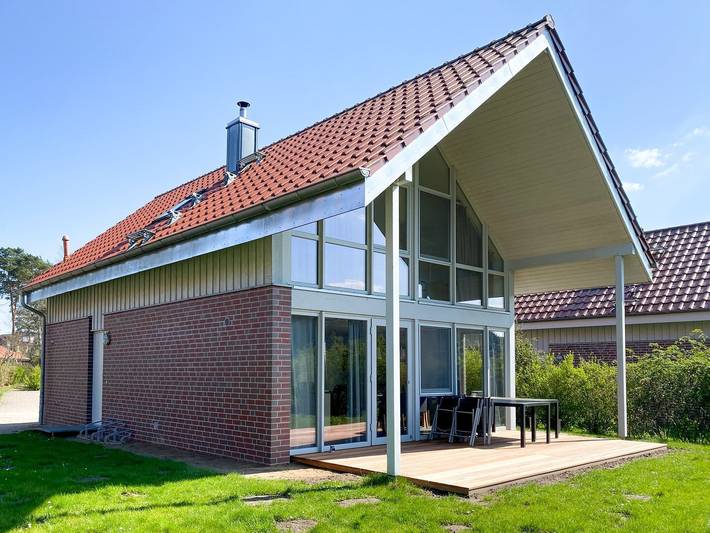 Ferienhaus für 8 Personen, mit Ausblick und Garten sowie Sauna, kinderfreundlich in Röbel-Müritz - 3