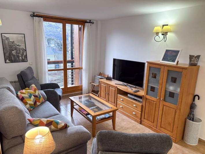 Holiday apartment for 4 people, with balcony and view - 1