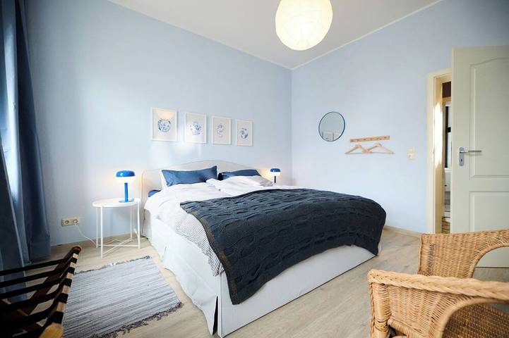 Ganze Wohnung, Ruhiges zentrales 2-Zimmer Apartment \"Borny\" in Schwerin in Schwerin, Schweriner See
