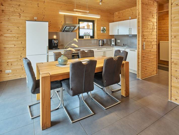 Ferienhaus für 6 Personen, mit Balkon/Terrasse und Terrasse sowie Garten und Sauna in Eifel (Rheinland-Pfalz) - 3