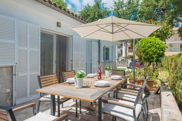 Ferienhaus in Playa de Alcúdia, Alcúdia Ferienhaus in Playa de Alcúdia, Alcúdia für 6