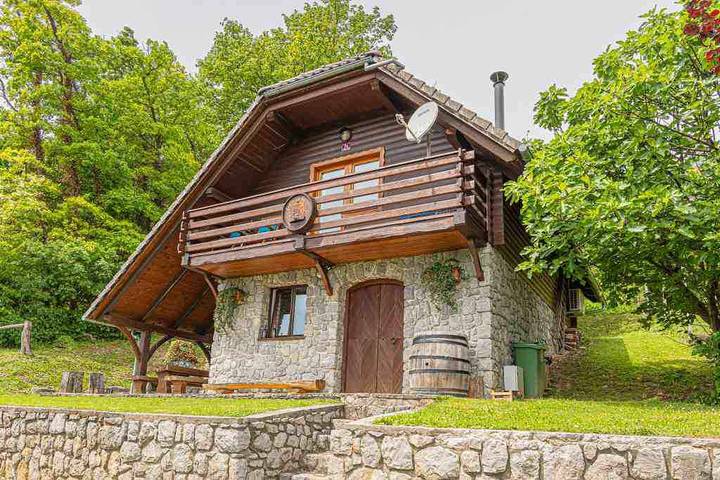 Gîte pour 4 personnes, avec Balcon dans Novo mesto