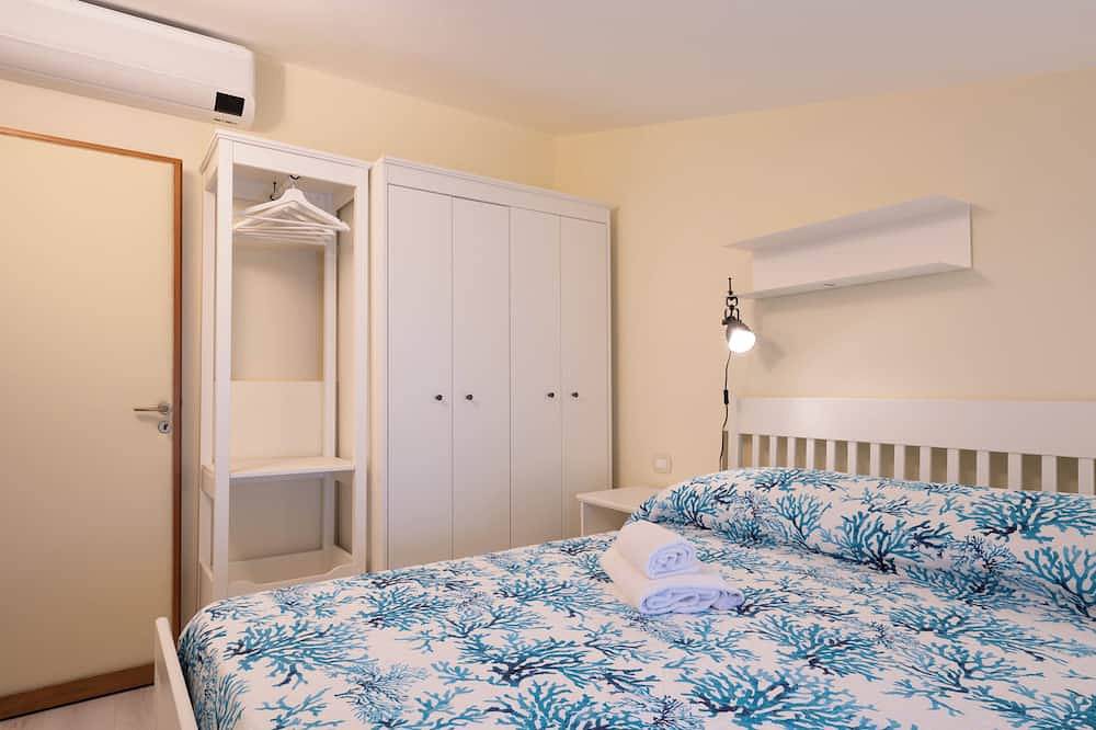 Entire apartment, Scilla appartamento Marina Grande solo 40 mt dal mare (appartamento Vulcano) in Scilla, Tyrrhenian Coast Kalabria