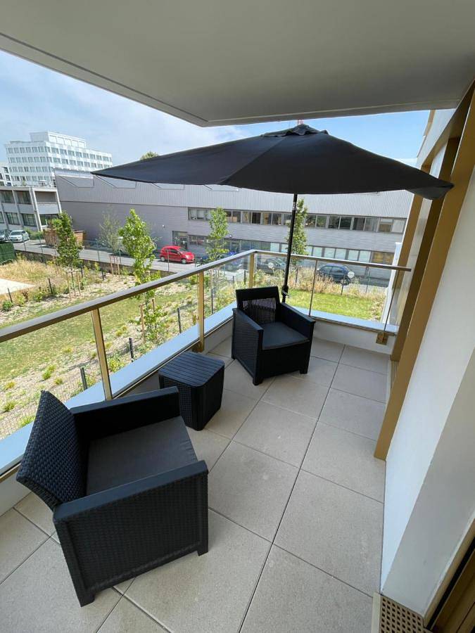 Appartement entier, Superbe T2 proche de la Gare Rer Tgv Massy Palaiseau in Massy, Essonne