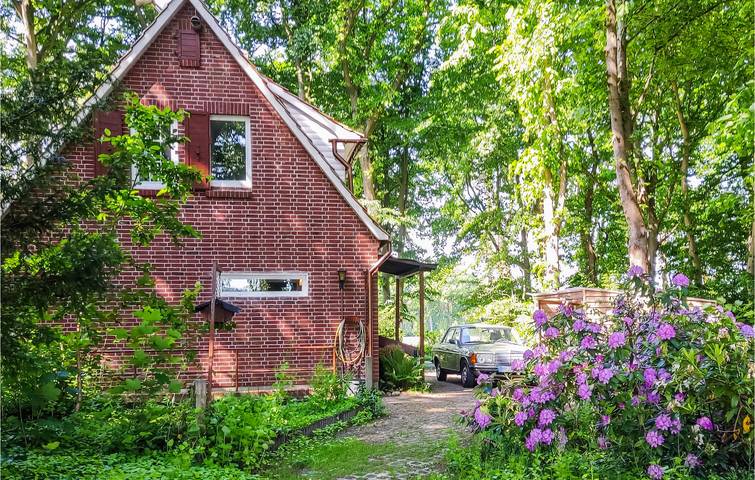 Ferienhaus für 5 Personen, mit Terrasse und Ausblick sowie Sauna und Garten in Wingst - 4
