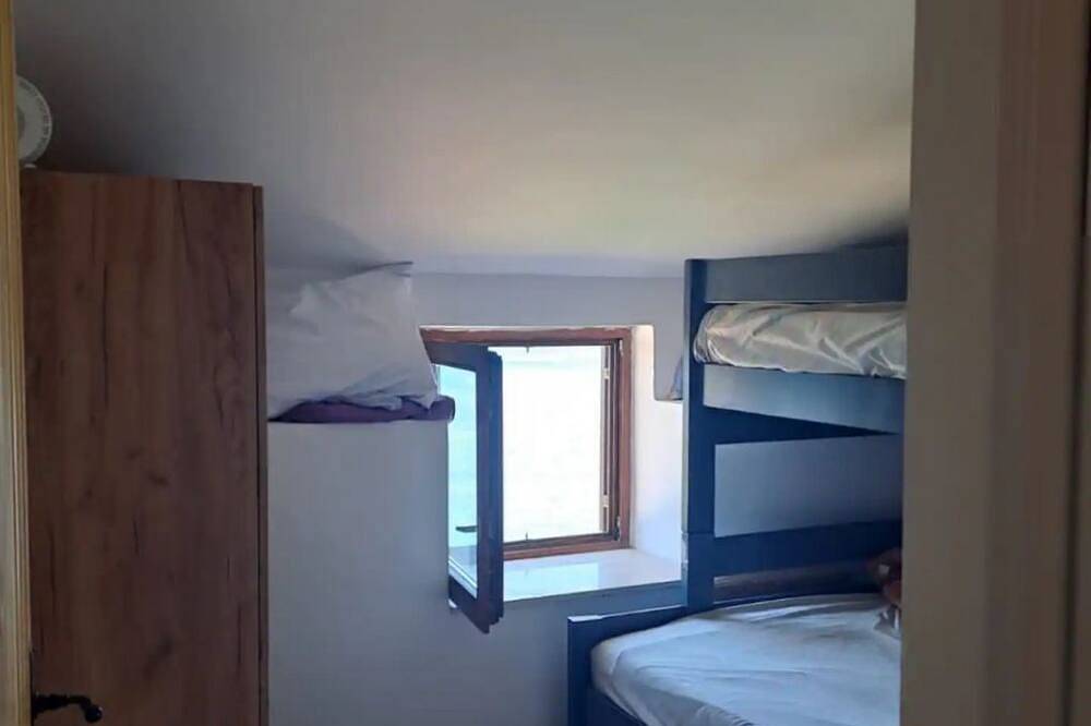 Ganze Wohnung, Ferienwohnung Luki - Cres - Insel Cres in Cres Stadt, Cres