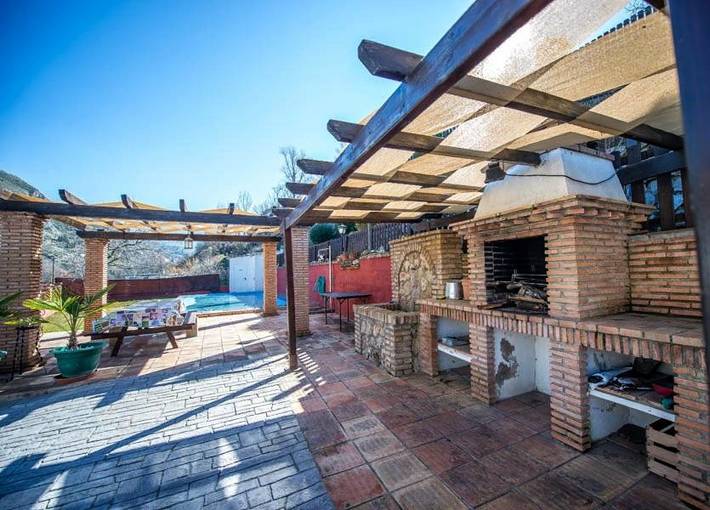 Casa rural para 2 personas, con piscina además de terraza y jardín en Provincia de Granada - 2