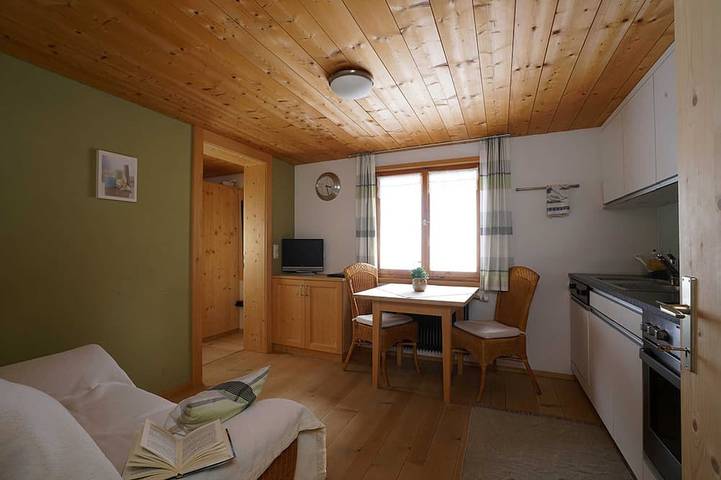 Hütte für 2 Personen, mit Garten in Au