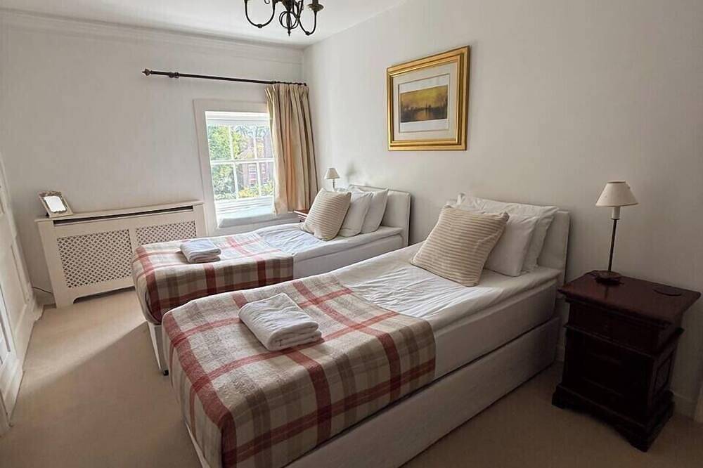 Casa central georgiana de lujo en la ciudad para 18 personas in Chichester, Sussex Occidental