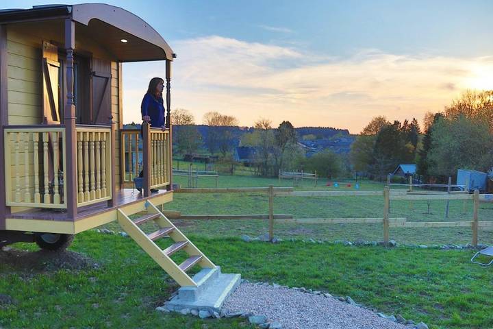 Chambre d’hôte pour 2 personnes, avec Balcon ainsi que Terrasse et Jardin dans Carlsbourg