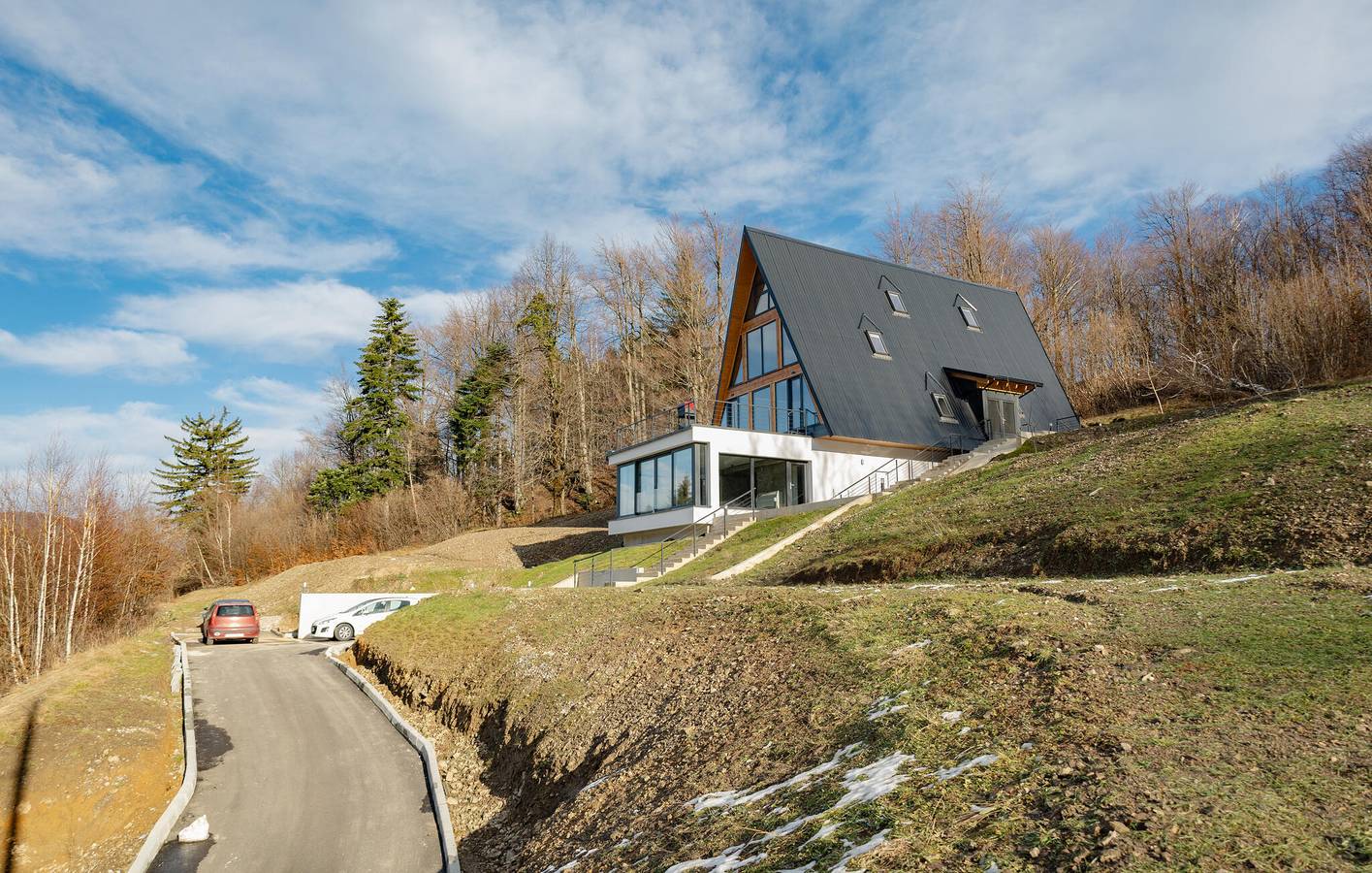 Moderne 2-Zimmer-Wohnung mit Pool und Terrasse in der Nähe des Stadtzentrums von Delnice in Delnice, Primorje-Gorski Kotar