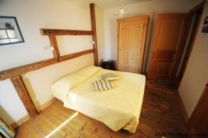 Hôtel pour 2 personnes, avec jardin et terrasse, animaux acceptés dans Plage Champ de l'Eau - 3