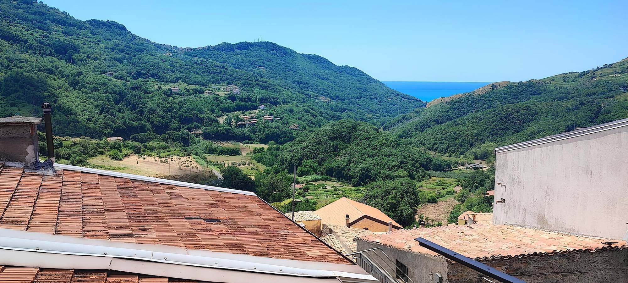 Ganze Wohnung, Lumiravista – Panorama: Gemütliches Haus mit Ausblick in Sangineto in Sangineto, Cosenza Provinz