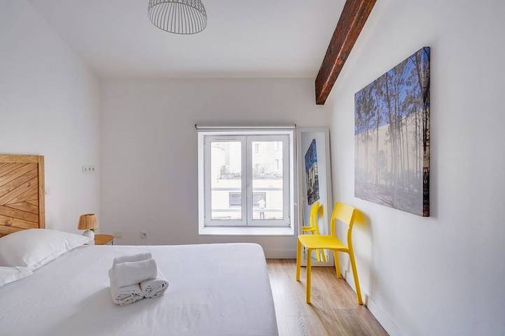 Appartement entier, Bel apt rénové confortable 2 chambres in Bègles, Région de Bordeaux