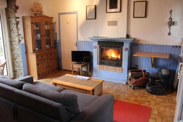 Location de vacances pour 4 personnes, avec terrasse et jardin à Minihy-Tréguier - 3