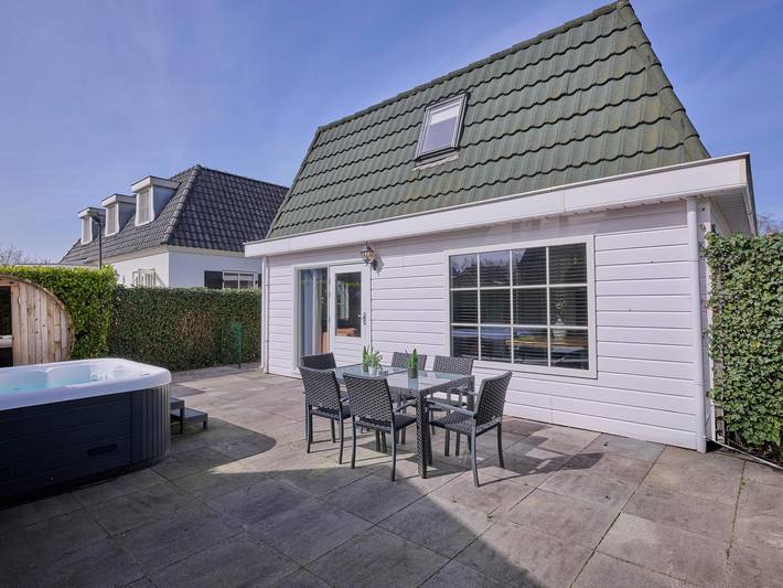 Gemütliches Ferienhaus mit Wellness in Kaatsheuvel, Nordbrabant
