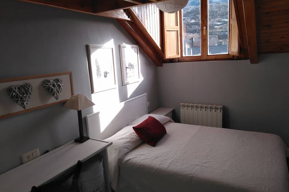 Entire apartment, 4 Lirones - The 4 Sleepyhead Dormouses in Cerler, Benasque