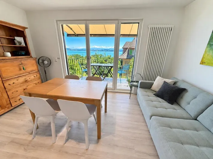 Apartamento de vacaciones para 6 personas, con jardín además de vistas al lago y vistas - 1